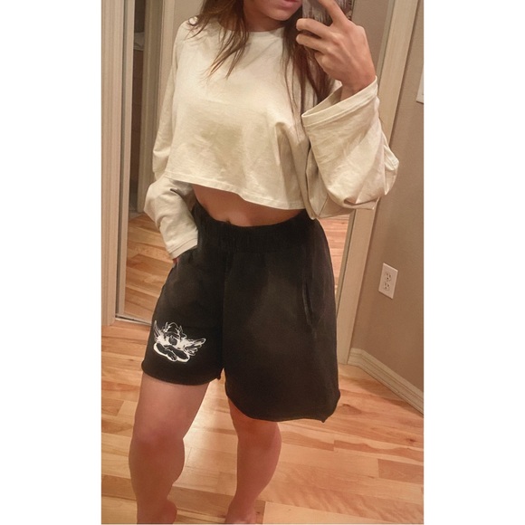 Boys Lie x Forbes Black Gym Shorts - Picture 3 of 5